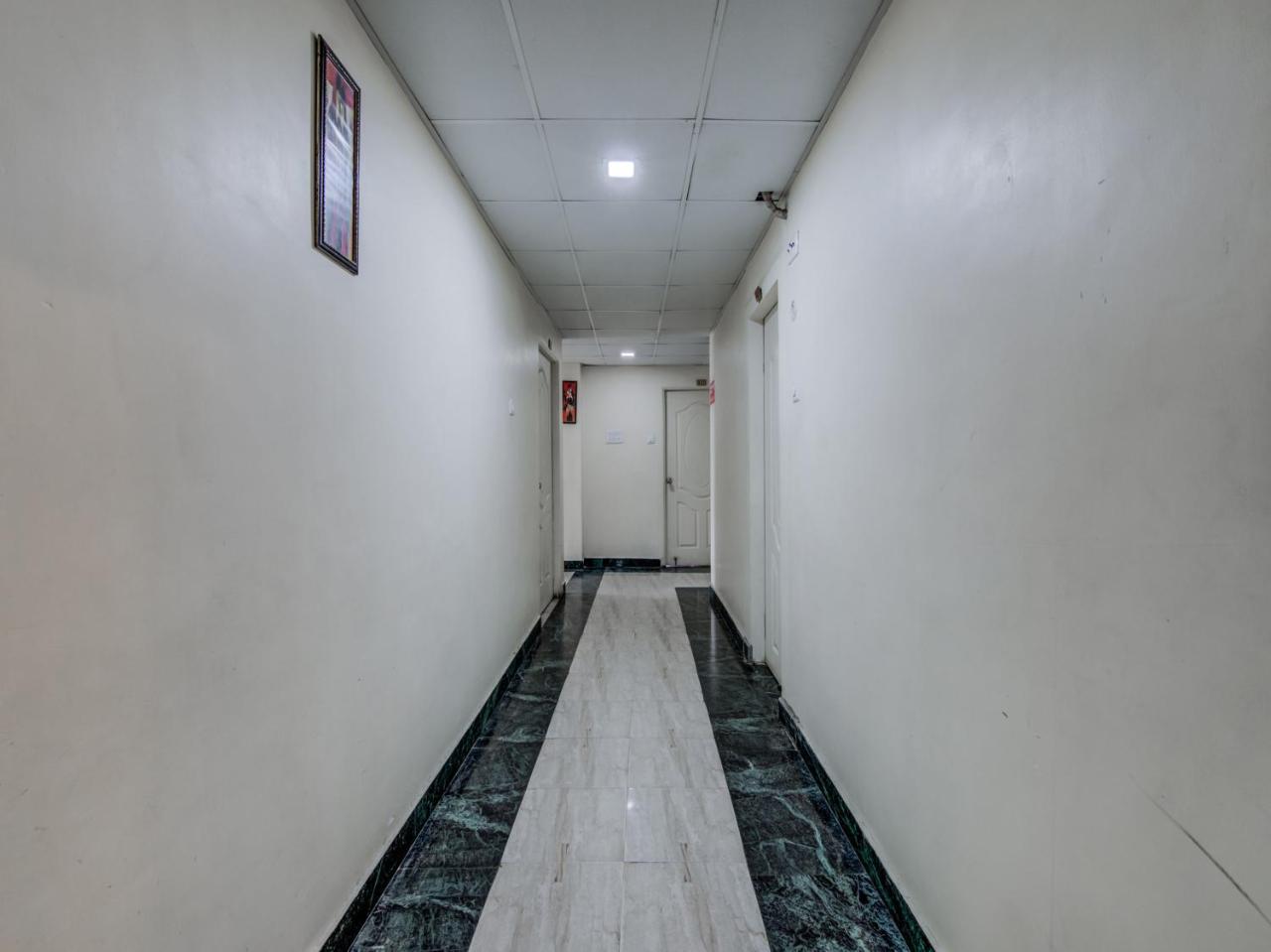 Oyo 18873 Hotel Comfort Deoghar Exterior photo